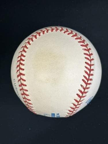 Джин 'Stick' Майкъл ( † ) Официален Бейзбол Янкис с голограммой - Бейзболни топки с автографи
