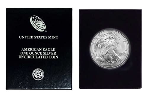 2005 - Американски Сребърен Орел в Пластмасов калъф Air Tite и кутия за Подарък с нашия сертификат за автентичност Долар